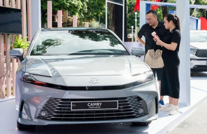 Xe hybrid và xăng E10: Bước đi thực tế cho mục tiêu xanh hóa giao thông
